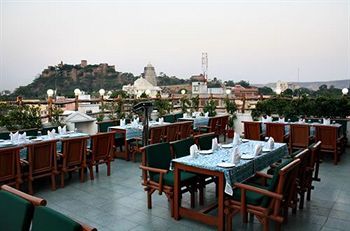 Emerald Garden Club Ltd. Hotel Jaipur Ngoại thất bức ảnh